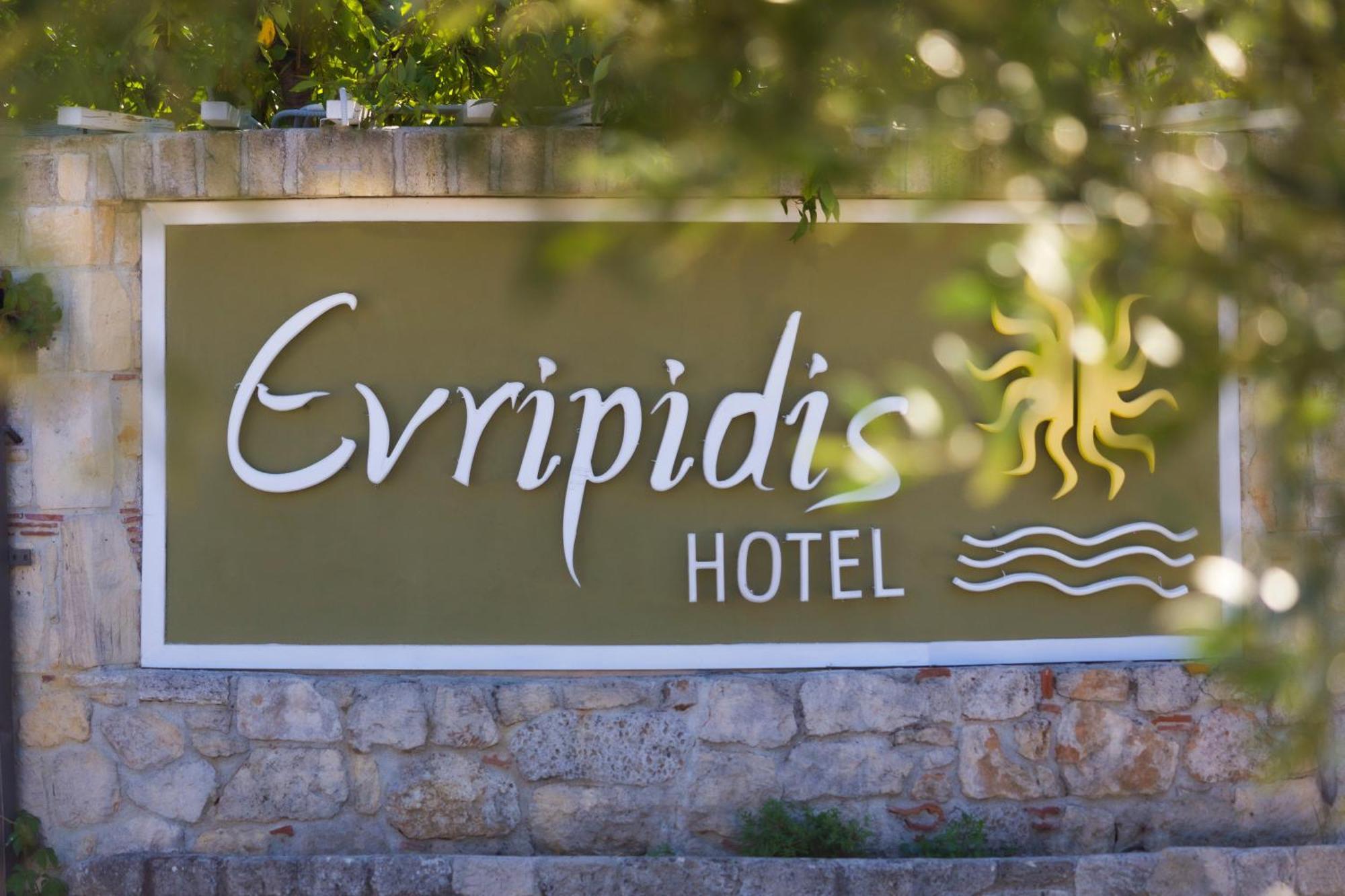 Evripidis Hotel Afytos Eksteriør billede